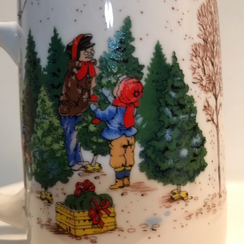 Vintage Christmas coffee/tea cup by L&M RUPP - Picture 5 of 8